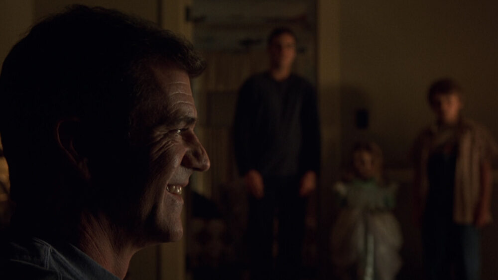 M. Night Shyamalan’s Signs Review