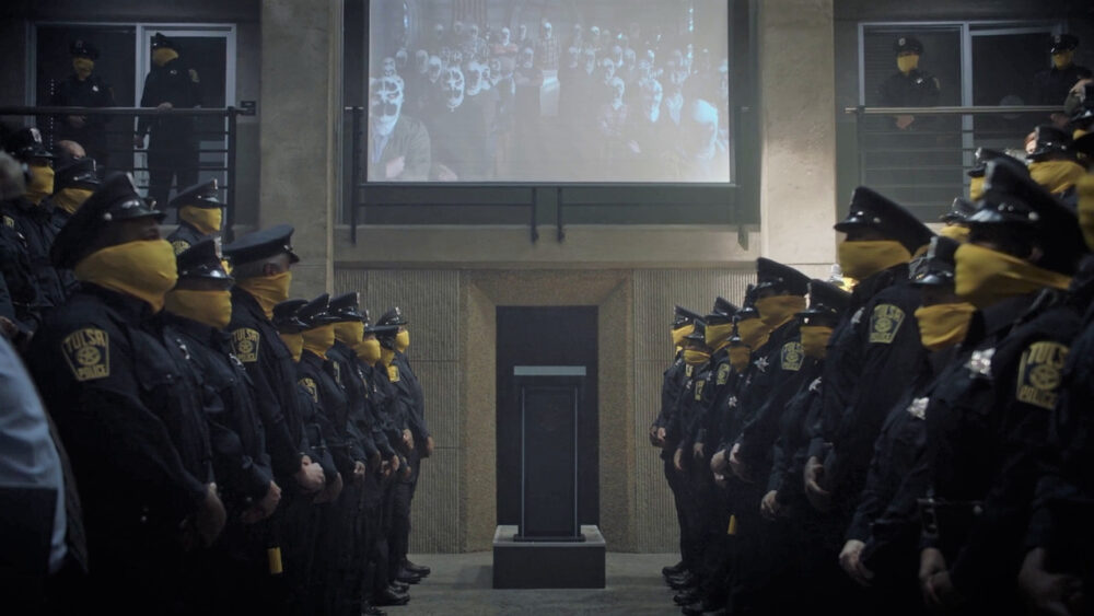 Watchmen episode 1: It's Summer and We're Running Out of Ice