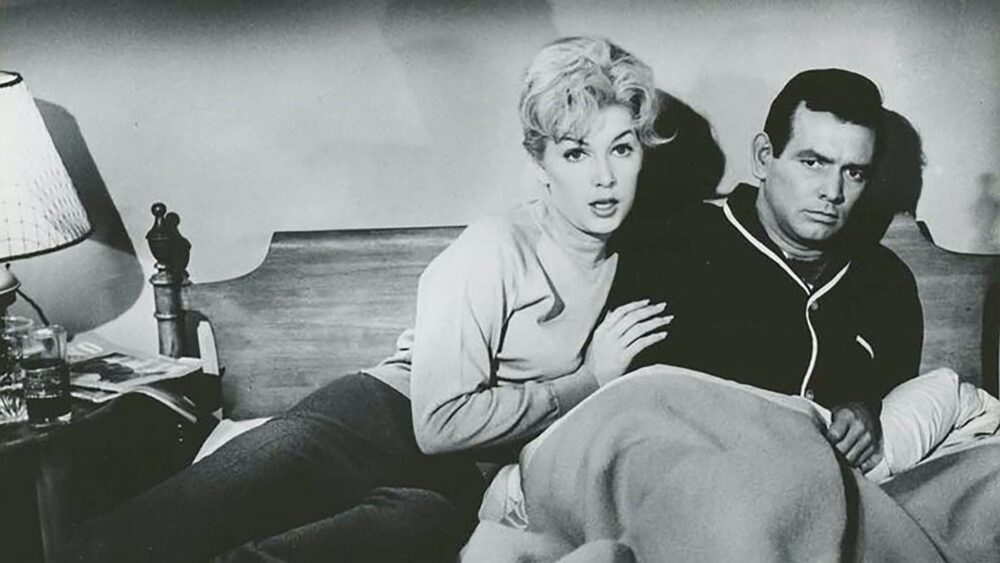Man-Trap film noir movie review