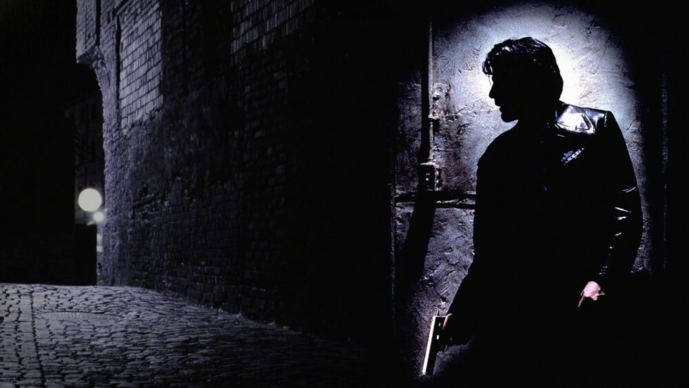 carlito's way review by brian de palma